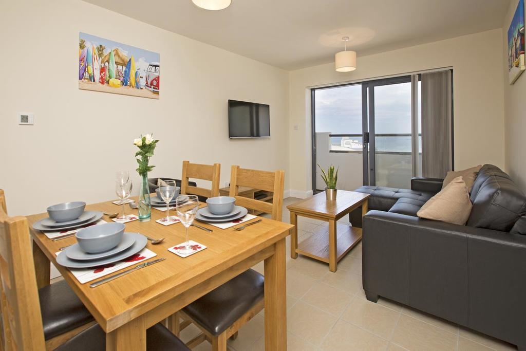 Westbeach Resort Westward Ho!  Luaran gambar